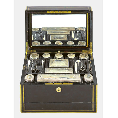TOILETTENK�STCHEN : London, 2. H�lfte 19. Jh. (S. Mordan & Co.) (DOBIASCHOFSKY AUKTIONEN AG)