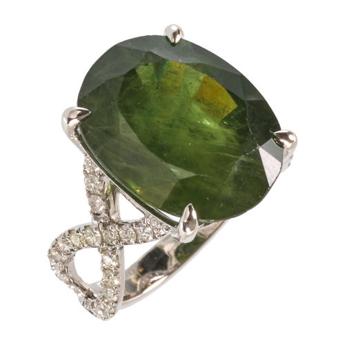 SAPHIR-DIAMANT-RING : (DOBIASCHOFSKY AUKTIONEN AG)