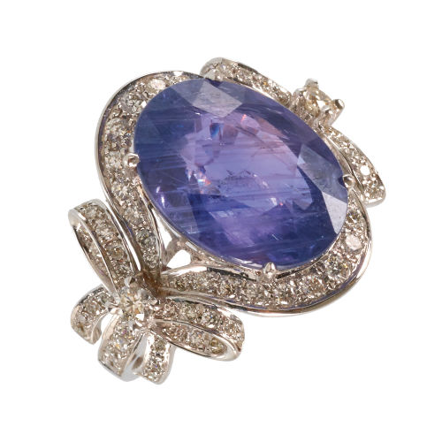 SAPHIR-DIAMANT-RING : (DOBIASCHOFSKY AUKTIONEN AG)