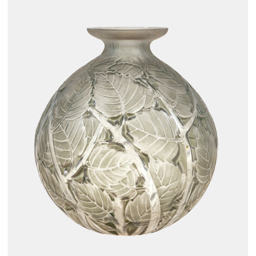 REN� LALIQUE : Vase 'Milan', Wingen-sur-Moder, um 1929 (DOBIASCHOFSKY AUKTIONEN AG)