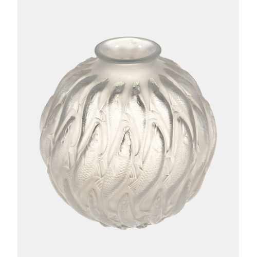 REN� LALIQUE : Vase 'Marisa', Wingen-sur-Moder, 1928-1937 (DOBIASCHOFSKY AUKTIONEN AG)