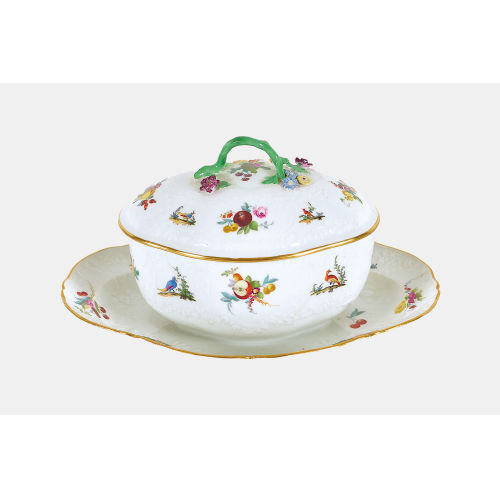 DECKELTERRINE : Meissen, um 1760 (K�nigliche Porzellan Manufaktur) (DOBIASCHOFSKY AUKTIONEN AG)