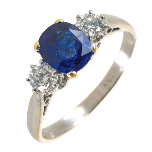 SAPHIR-BRILLANT-RING : (DOBIASCHOFSKY AUKTIONEN AG)