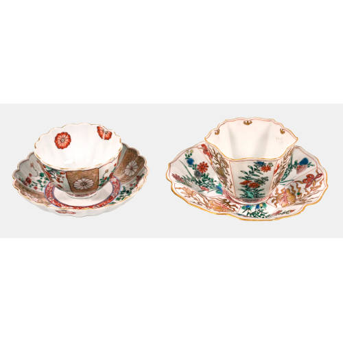 PAAR KOPPCHEN MIT UNTERTASSEN : China, 18. Jh (DOBIASCHOFSKY AUKTIONEN AG)