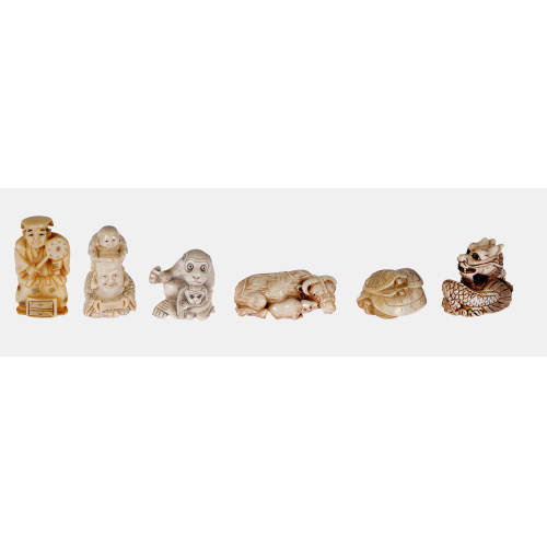 NETSUKE : Japan, 19./20. Jh (DOBIASCHOFSKY AUKTIONEN AG)