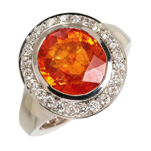 GRANAT-DIAMANT-RING : (DOBIASCHOFSKY AUKTIONEN AG)