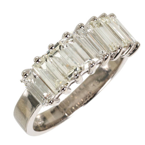 DIAMANT-RING : (DOBIASCHOFSKY AUKTIONEN AG)