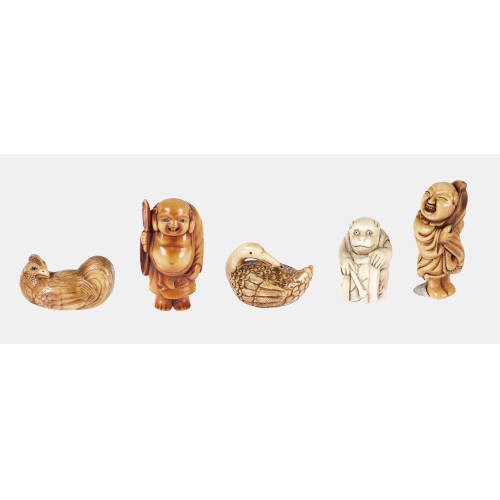 NETSUKE : Japan, 19./20. Jh (DOBIASCHOFSKY AUKTIONEN AG)