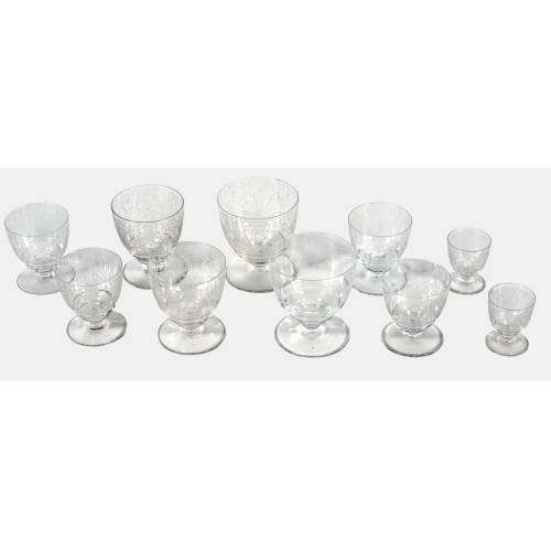 GL�SERGARNITUR : Lun�ville, um 1932-1961 (Cristallerie Baccarat) (DOBIASCHOFSKY AUKTIONEN AG)