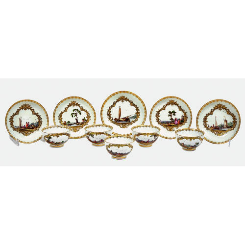 SERVICETEILE : Meissen, um 1735 (K�nigliche Porzellan Manufaktur) (DOBIASCHOFSKY AUKTIONEN AG)