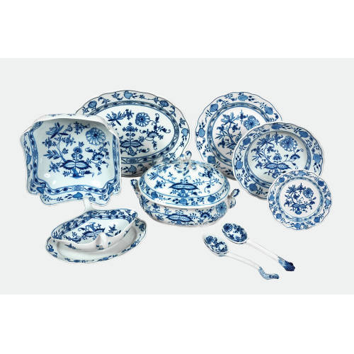 SERVICE : Meissen, 19./20. Jh. (K�nigliche und Staatliche Porzellan Manufaktur) (DOBIASCHOFSKY AUKTIONEN AG)
